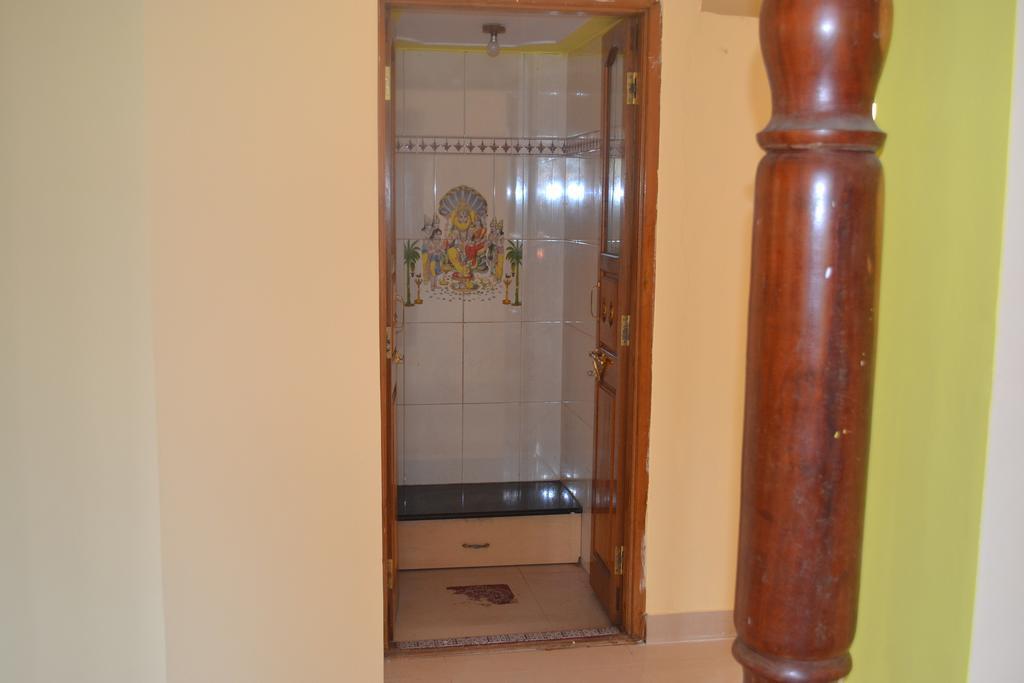 Manasvini Homestay-A Home In Mysore With Scenic View Eksteriør billede